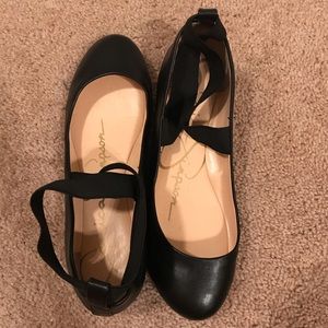 Jessica Simpson Mandayss Ballet Flats!